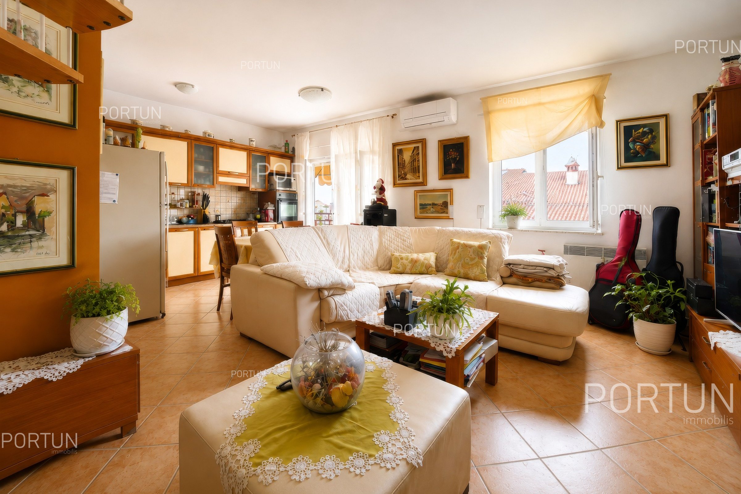 Квартира на продажу в Ровине – 76 м², 2 спальни и двойной гараж 1
