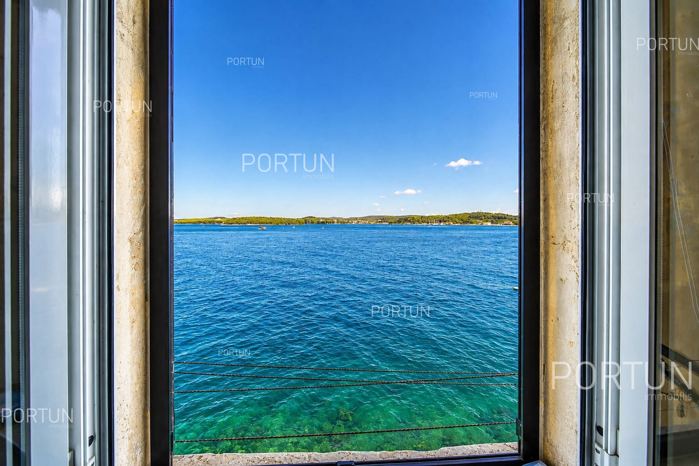 Stan na prodaju Rovinj – 31 m², prvi red uz more 5