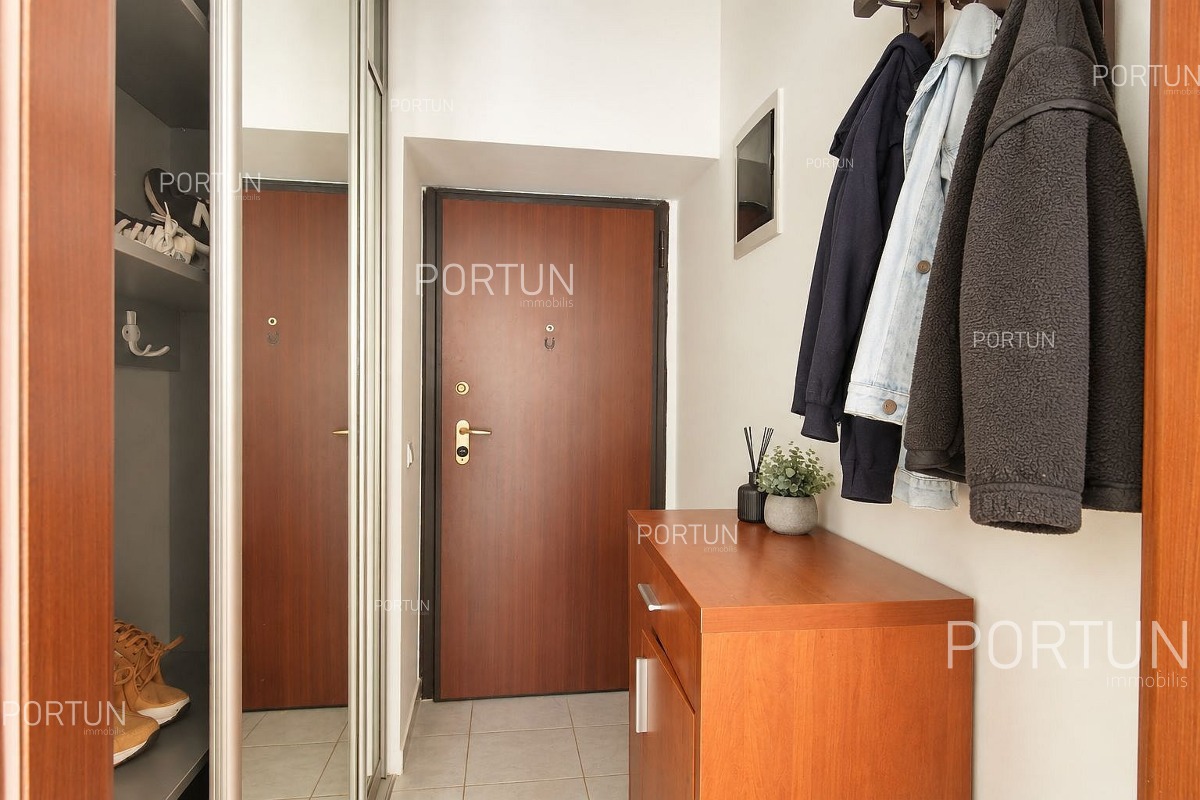 Квартира на продажу в  - 10772 - 05