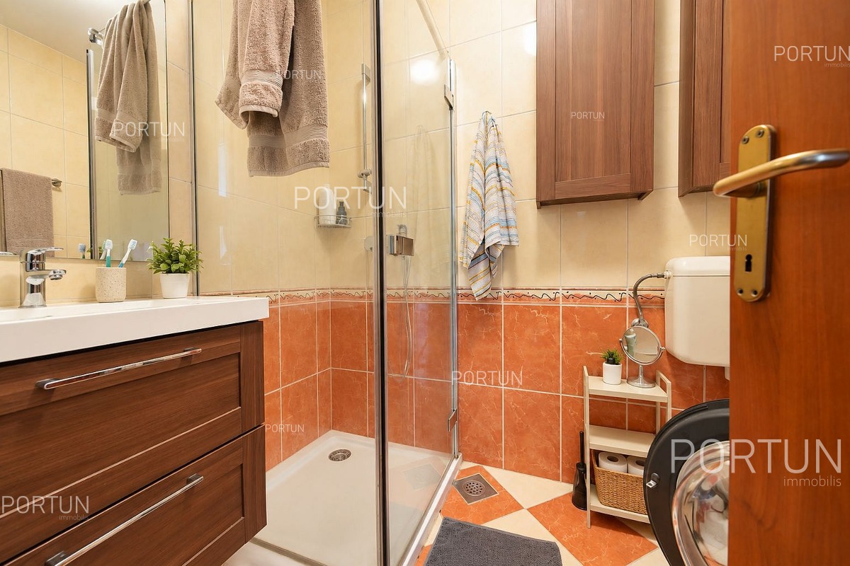 Квартира на продажу в  - 10772 - 07