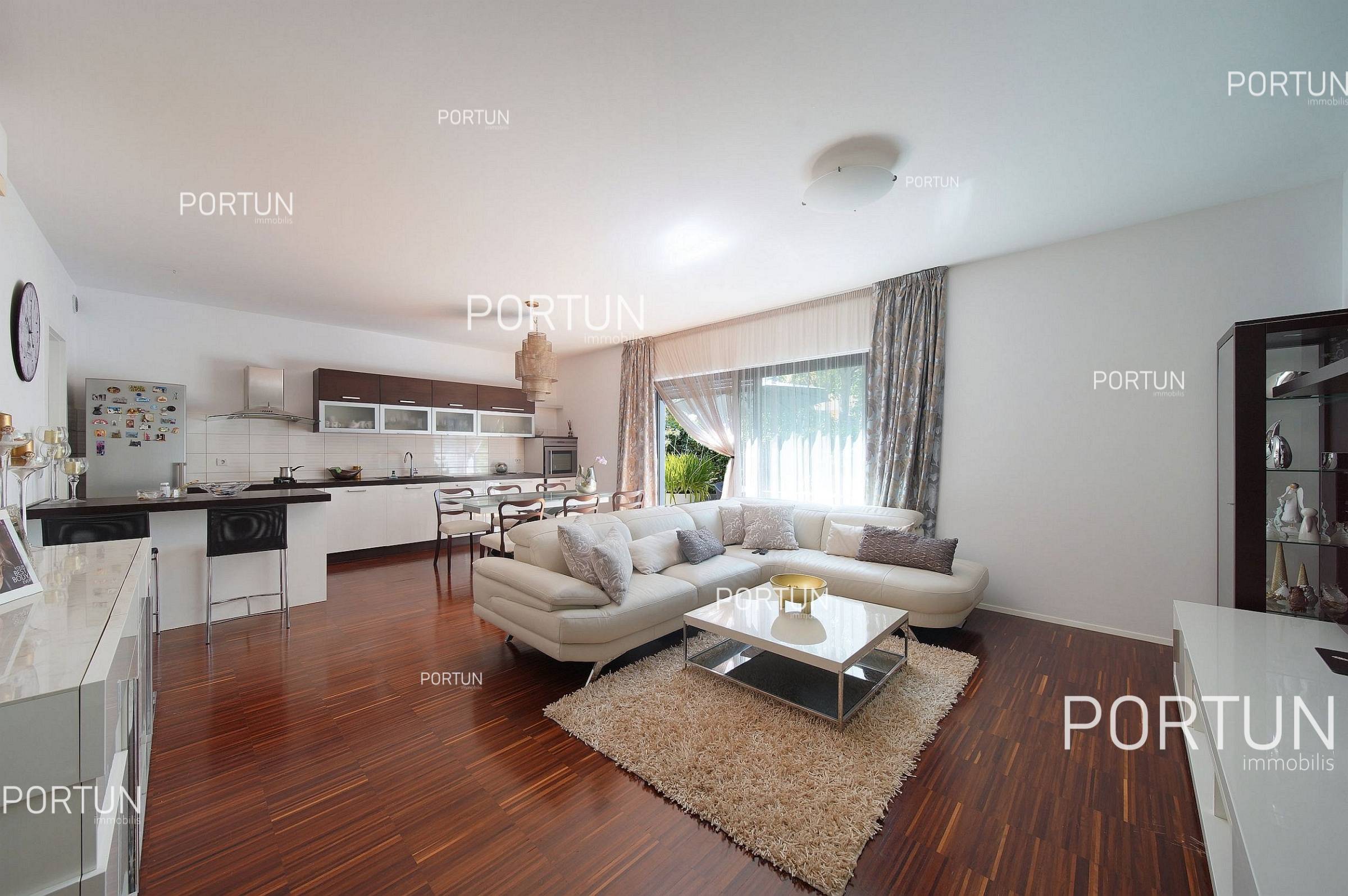 Wohnung zum Verkauf in Rovinj - 10451 - 02