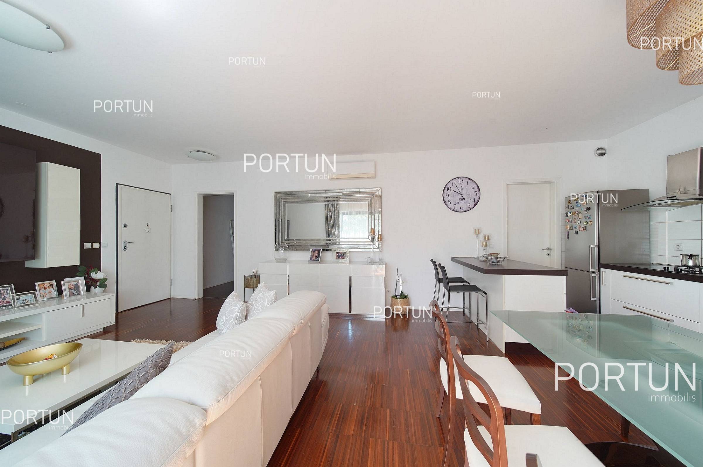 Wohnung zum Verkauf in Rovinj - 10451 - 04