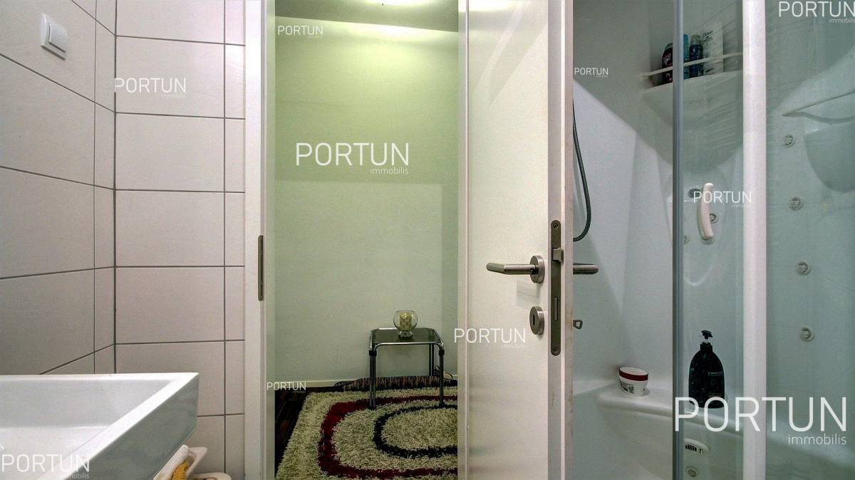 Квартира на продаж у  - 10451 - 13