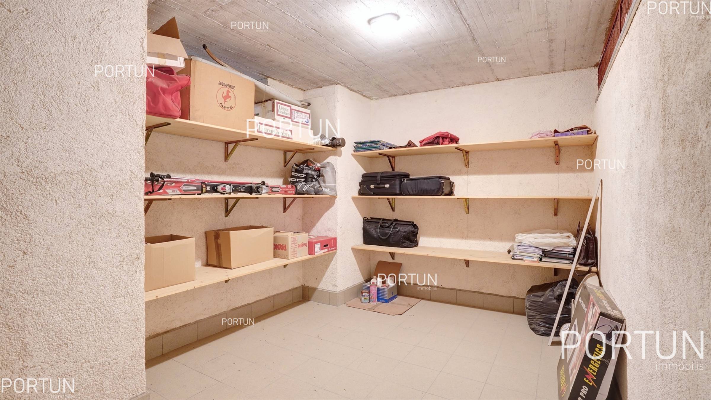 Appartamento in vendita a  - 10523 - 23