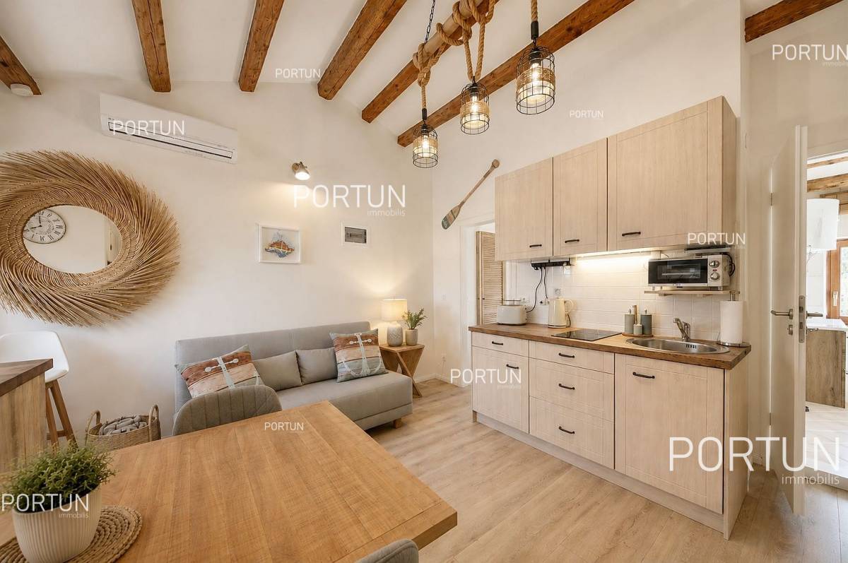 Tengerre néző apartman Rovinj központjában