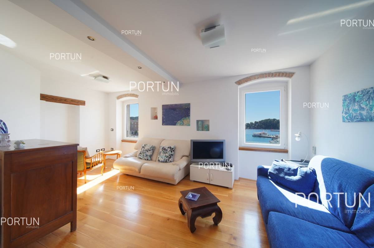Stan za prodaju-Rovinj-10619-638036755835504586