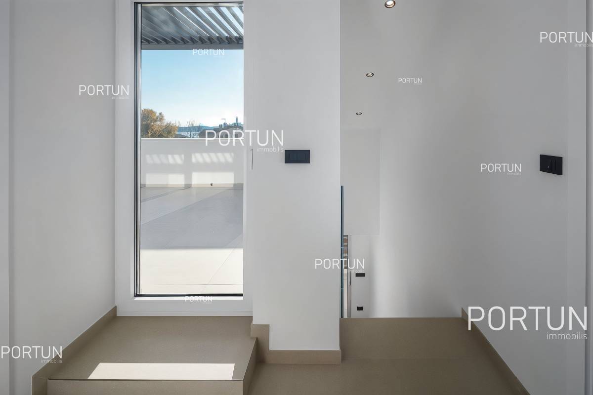 Apartment for Sale in Rovinj - 10621 - 06
