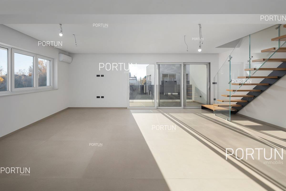 Apartment for Sale in Rovinj - 10621 - 08