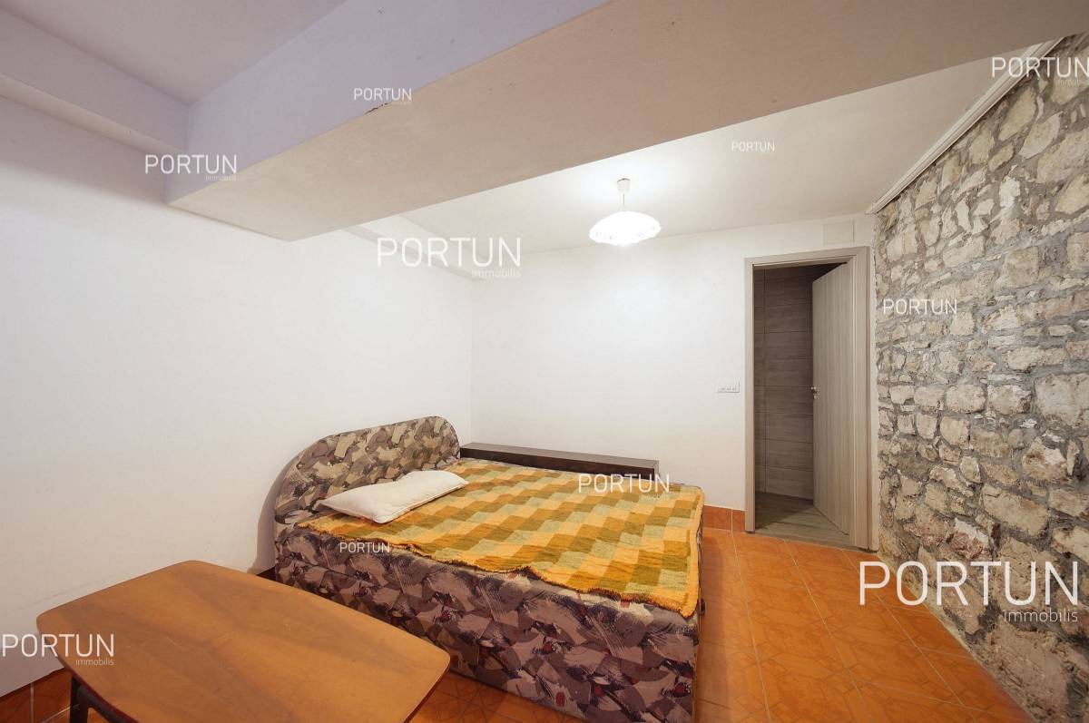 Stan na prodaju Rovinj - 10630 - 01
