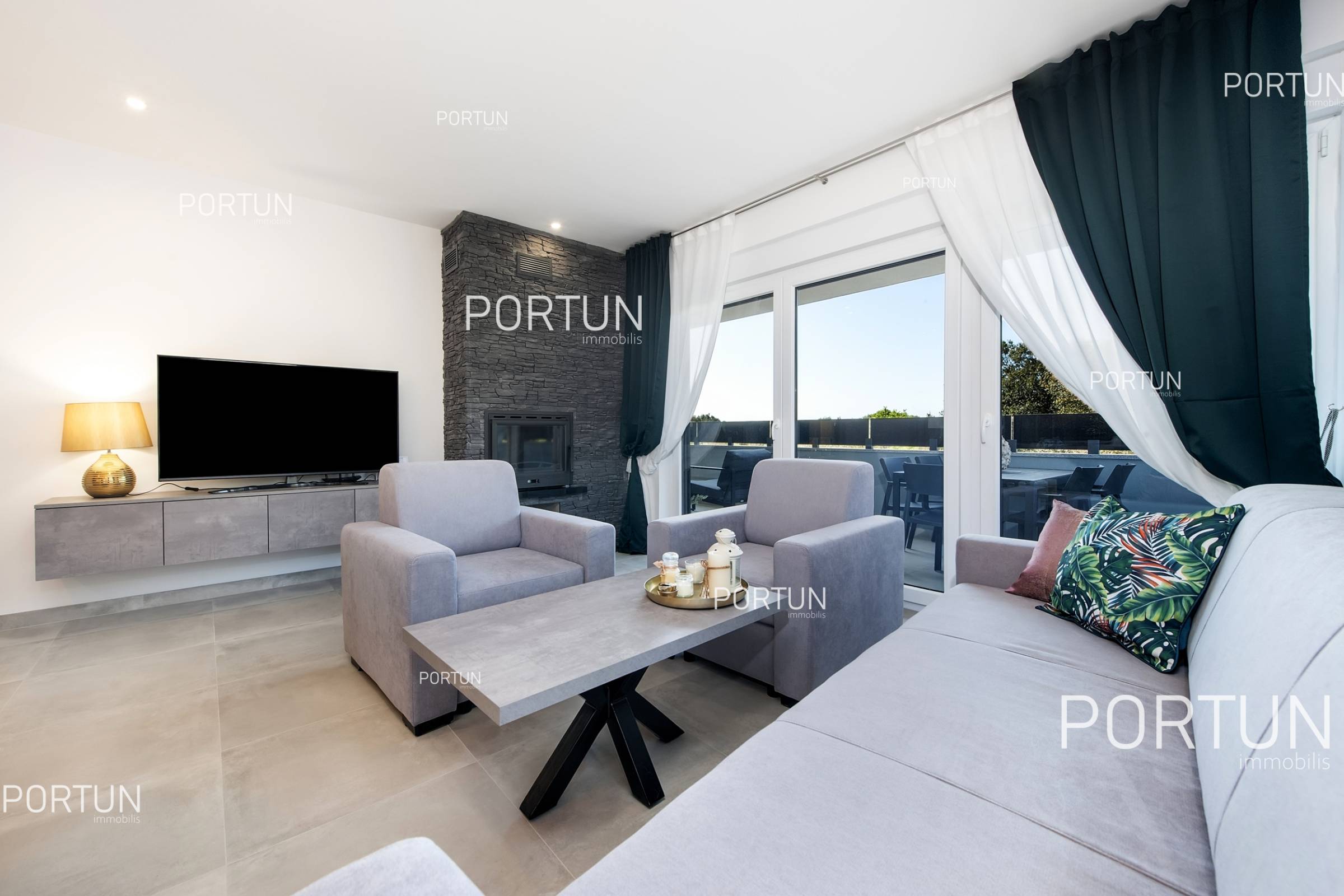 Квартира на продаж у Ровінь - 10687 - 10