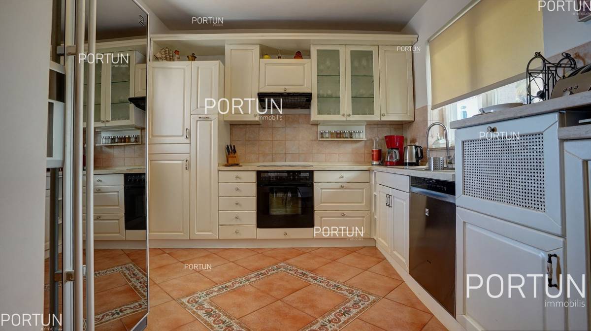 Дом на продажу в Умаг - 20170 - 10