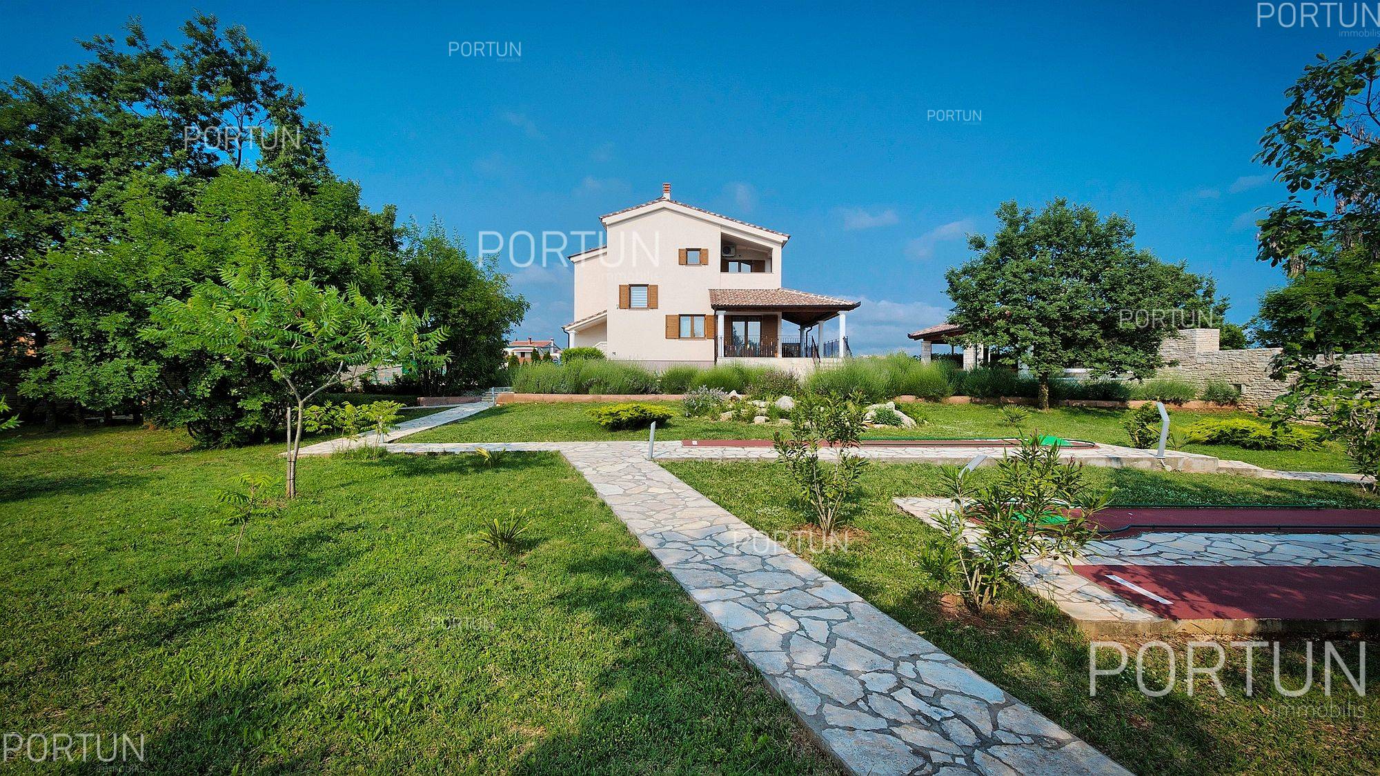 House for Sale in Svetvinčenat - 20583 - 04