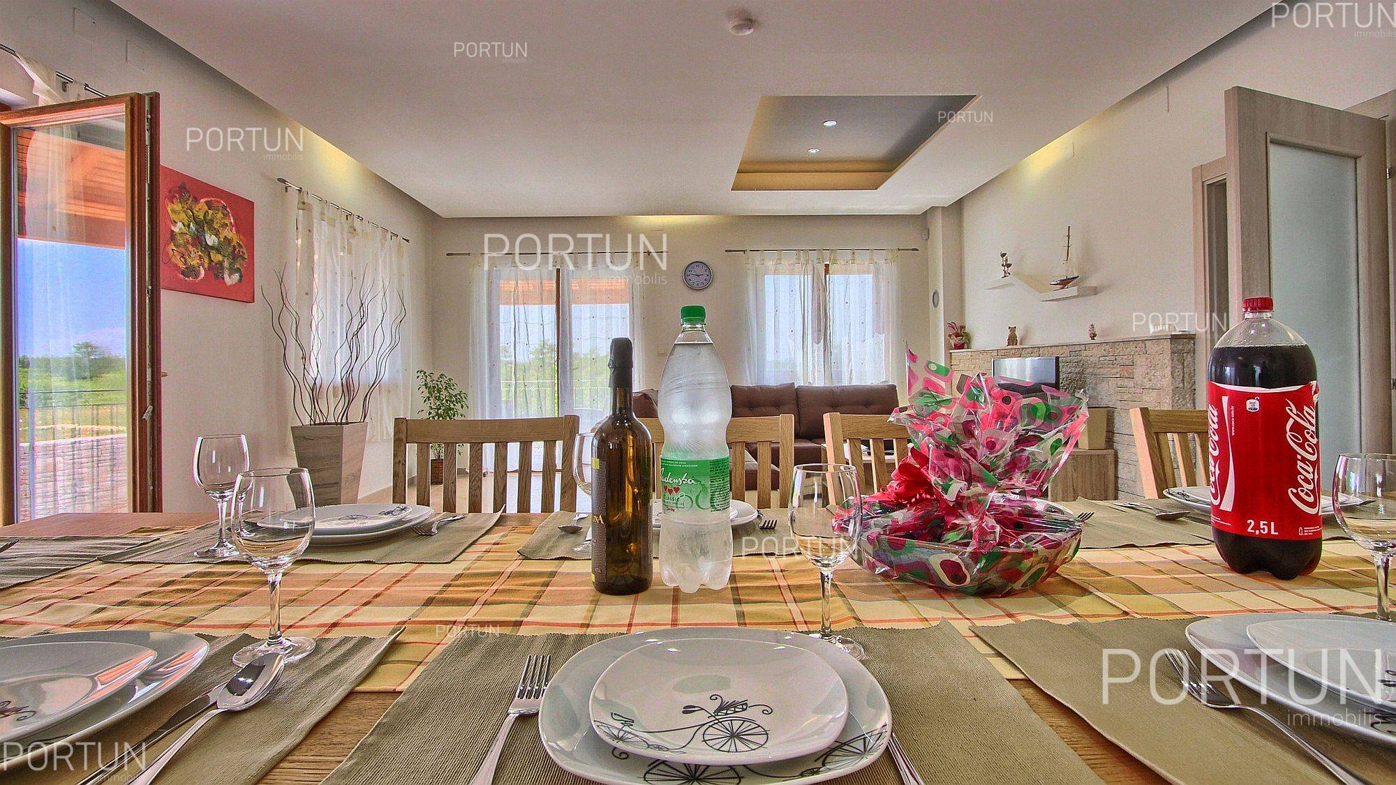 House for Sale in Svetvinčenat - 20583 - 08