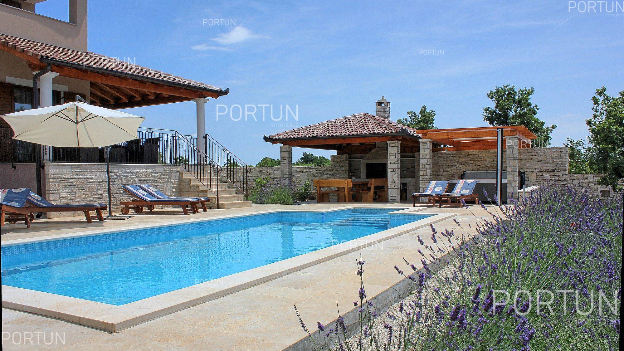 House for Sale in Svetvinčenat - 20583 - 29