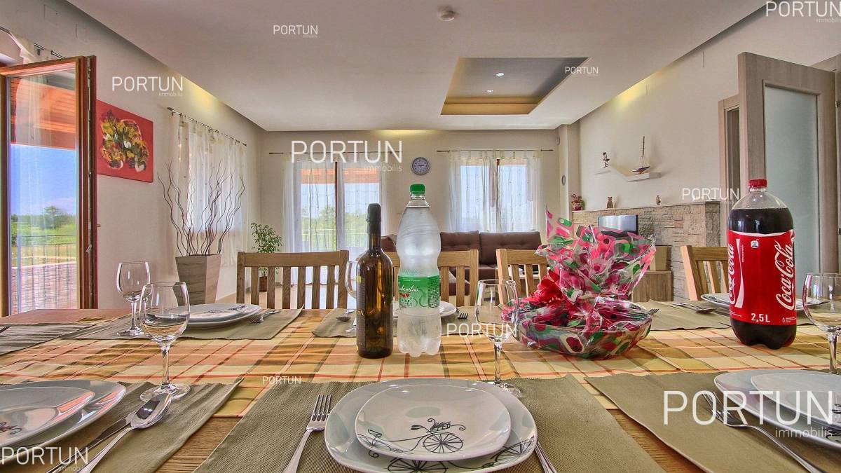 Дом на продажу в  - 20583 - 06
