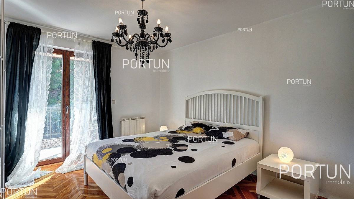 Casa in vendita a  - 20589 - 18