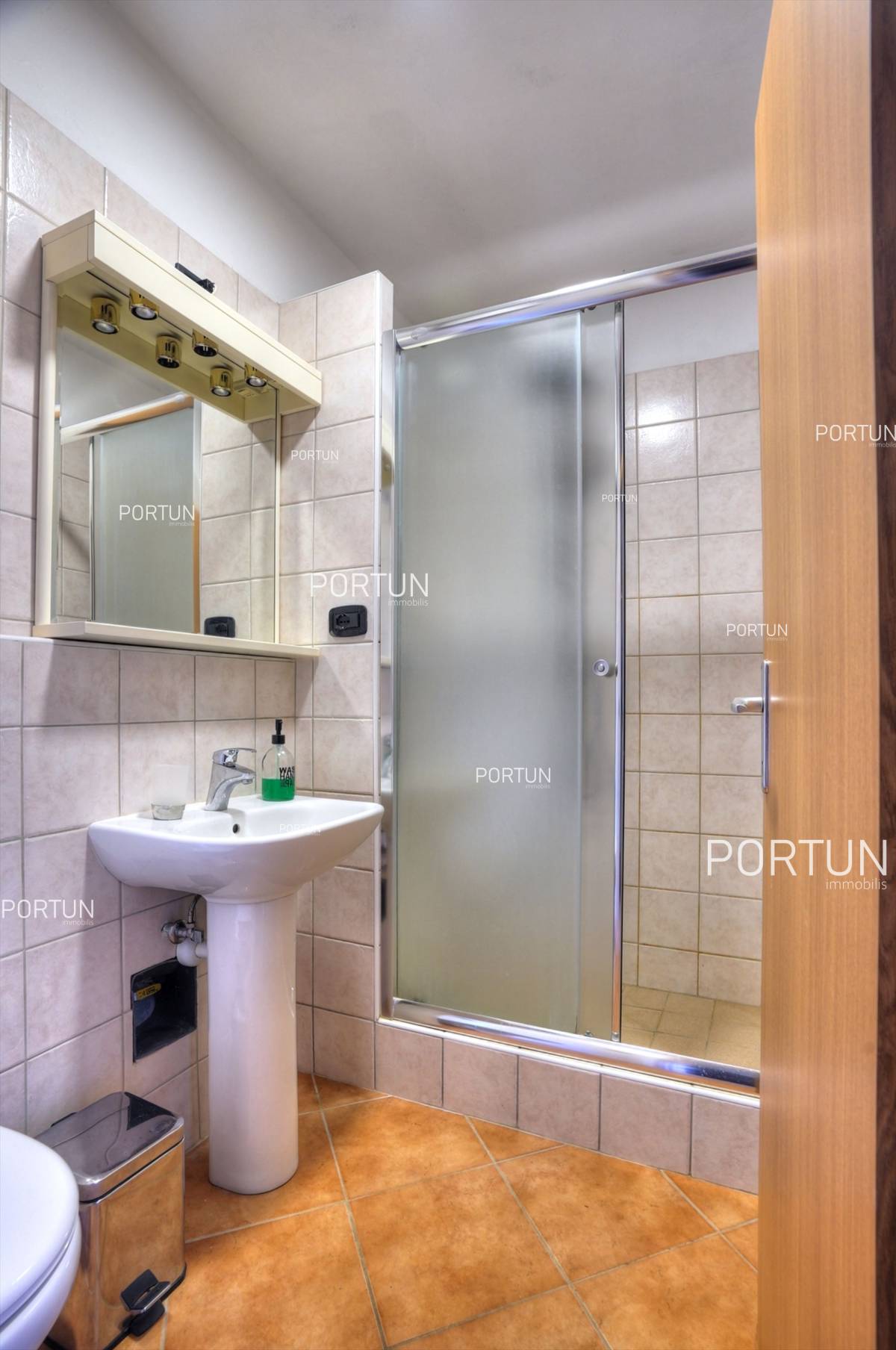 Дом на продажу в  - 20629 - 23