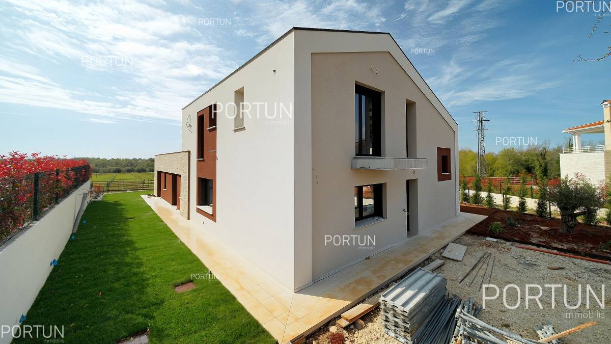 House for Sale in Novigrad - 20648 - 03