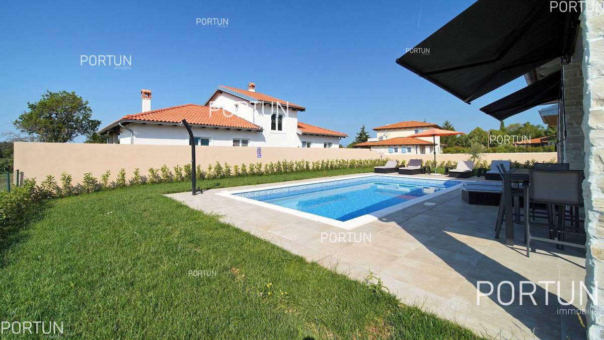 Casa in vendita a  - 20676 - 01