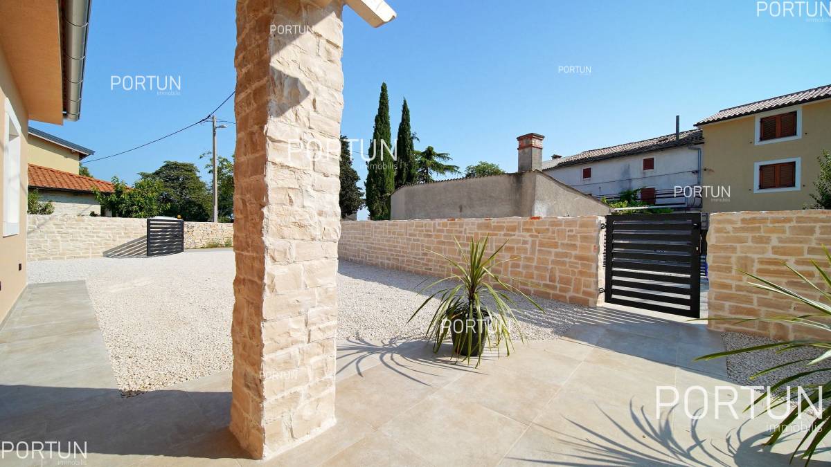 Casa in vendita a  - 20676 - 11