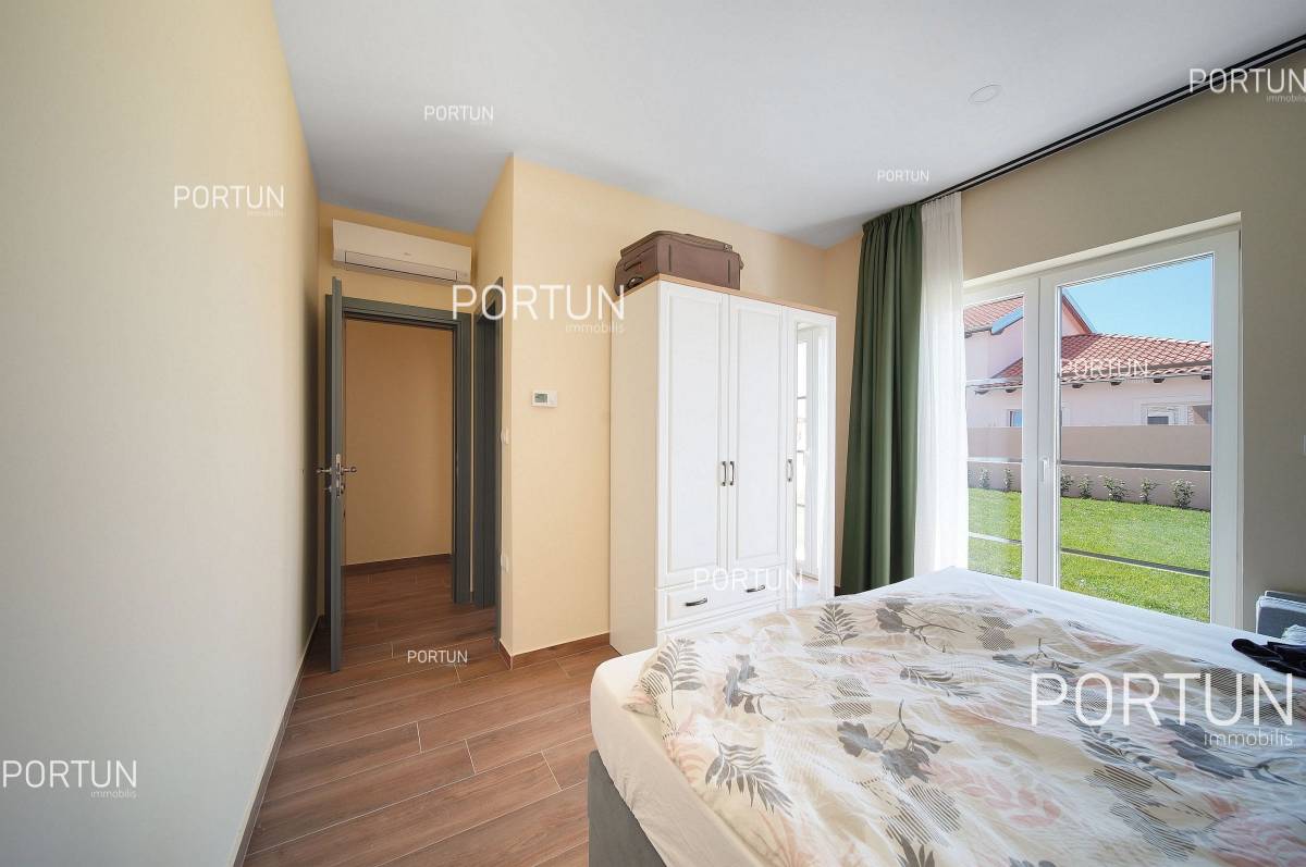 Casa in vendita a  - 20676 - 21