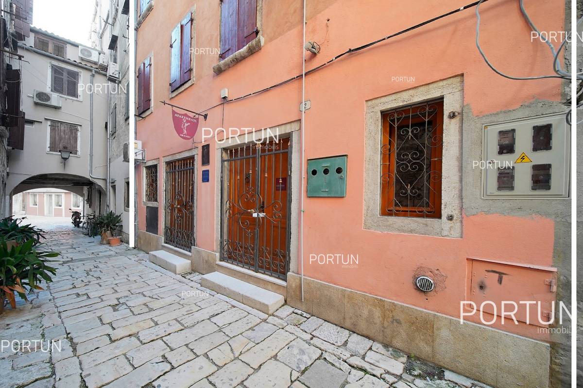 Kuća za prodaju-Rovinj-20677-637756888106573897