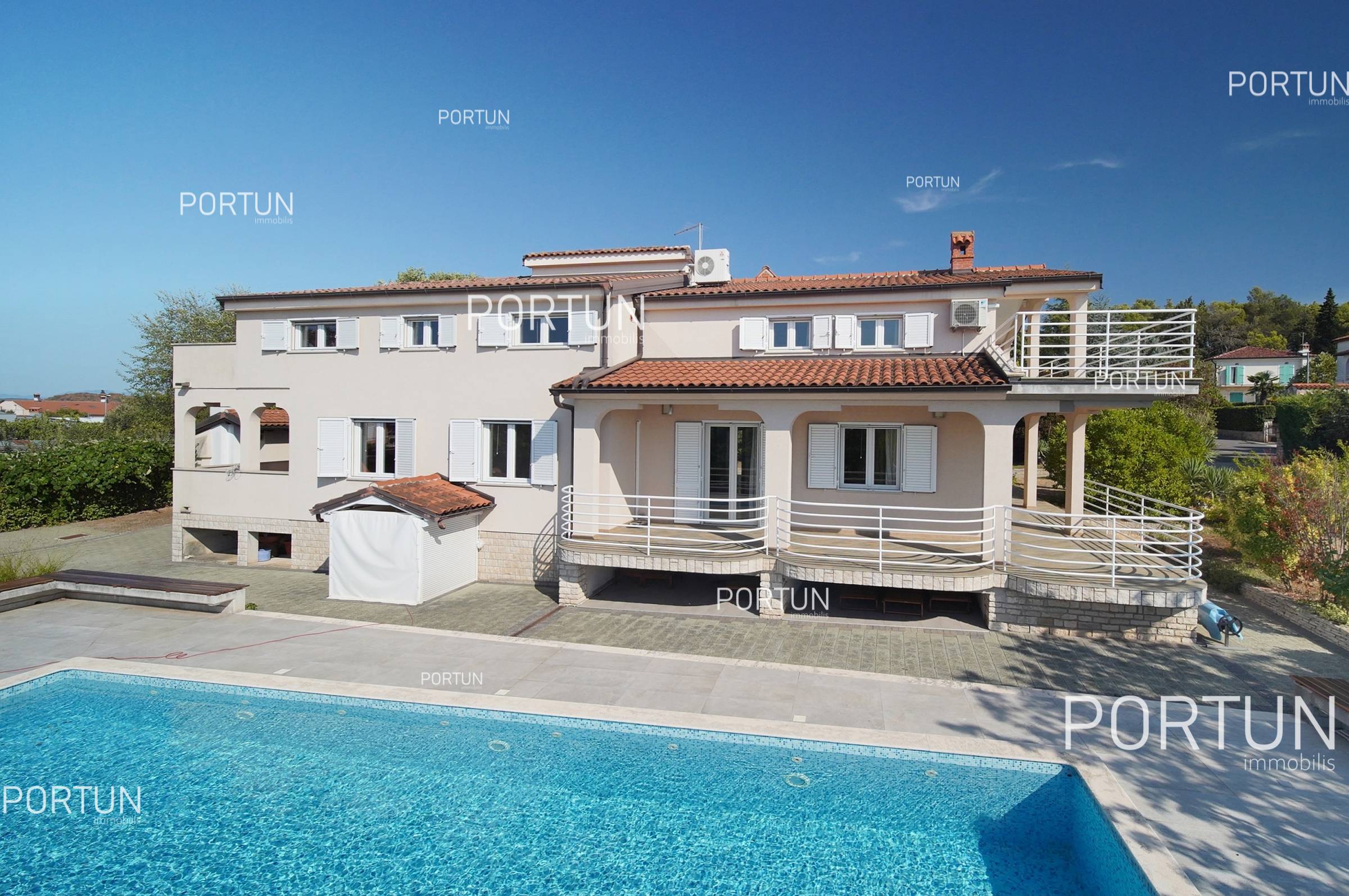 Casa in vendita a Rovigno - 20708 - 01