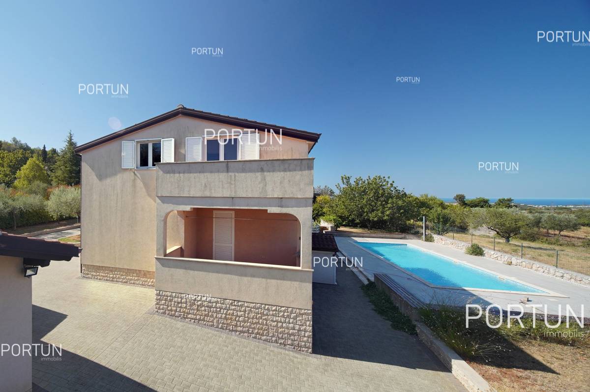 Haus zum Verkauf in Rovinj - 20708 - 03