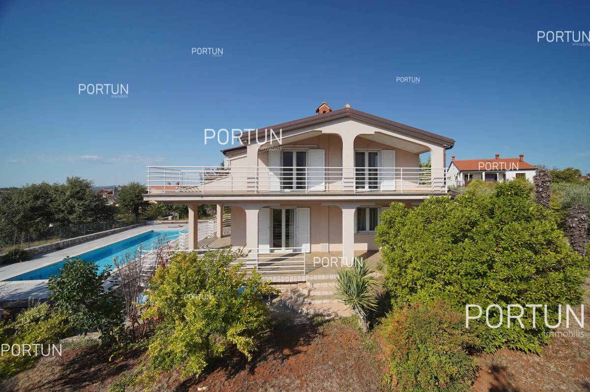 Haus zum Verkauf in Rovinj - 20708 - 06