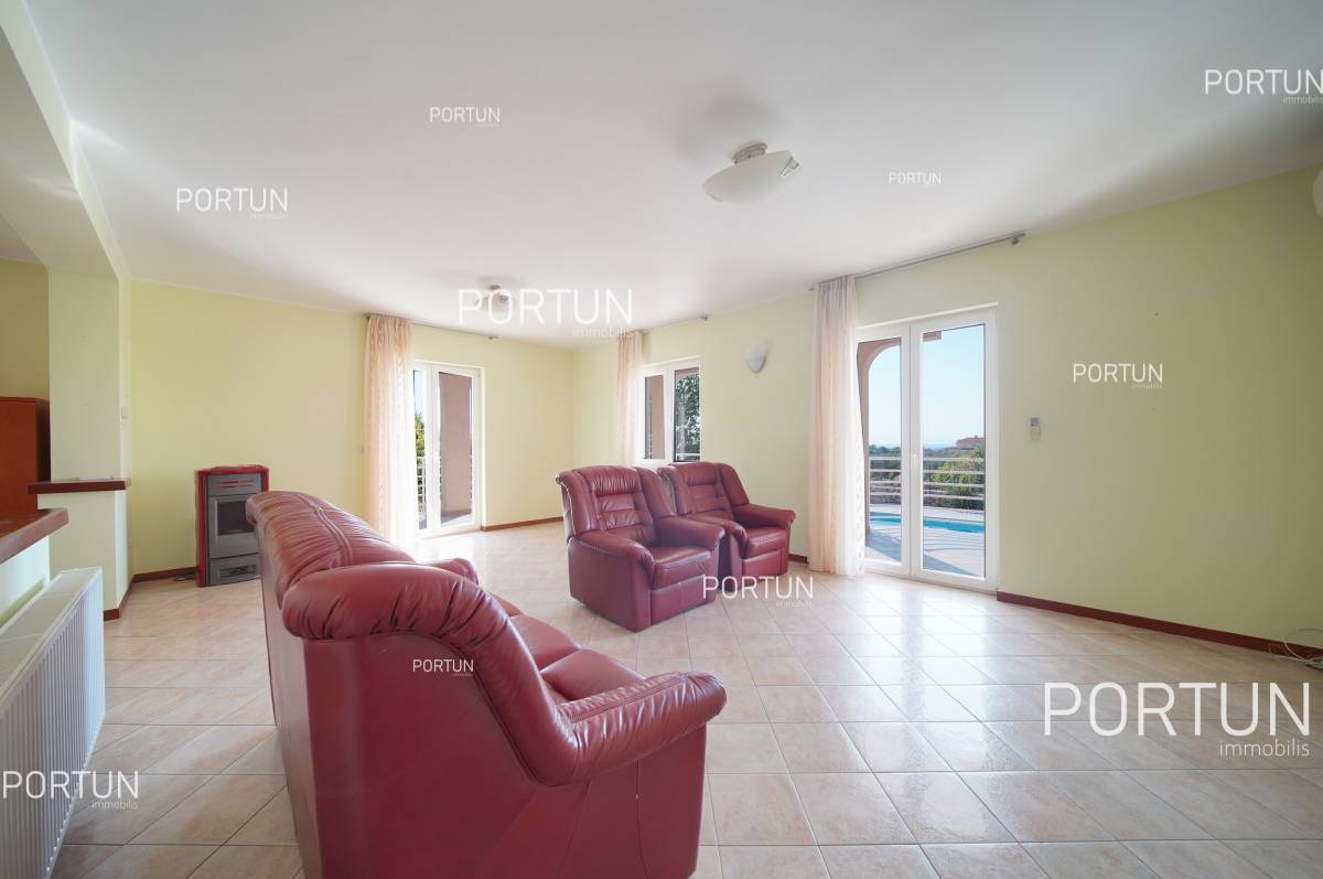Haus zum Verkauf in Rovinj - 20708 - 13