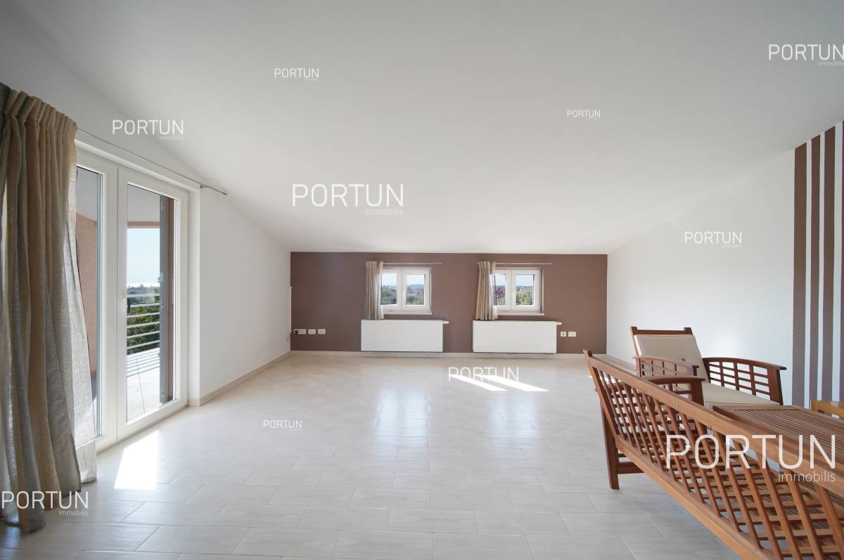 Haus zum Verkauf in Rovinj - 20708 - 25