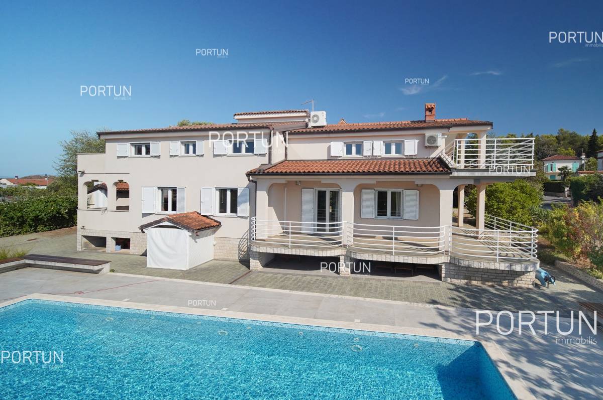 Haus zum Verkauf in Rovinj - 20708 - 01