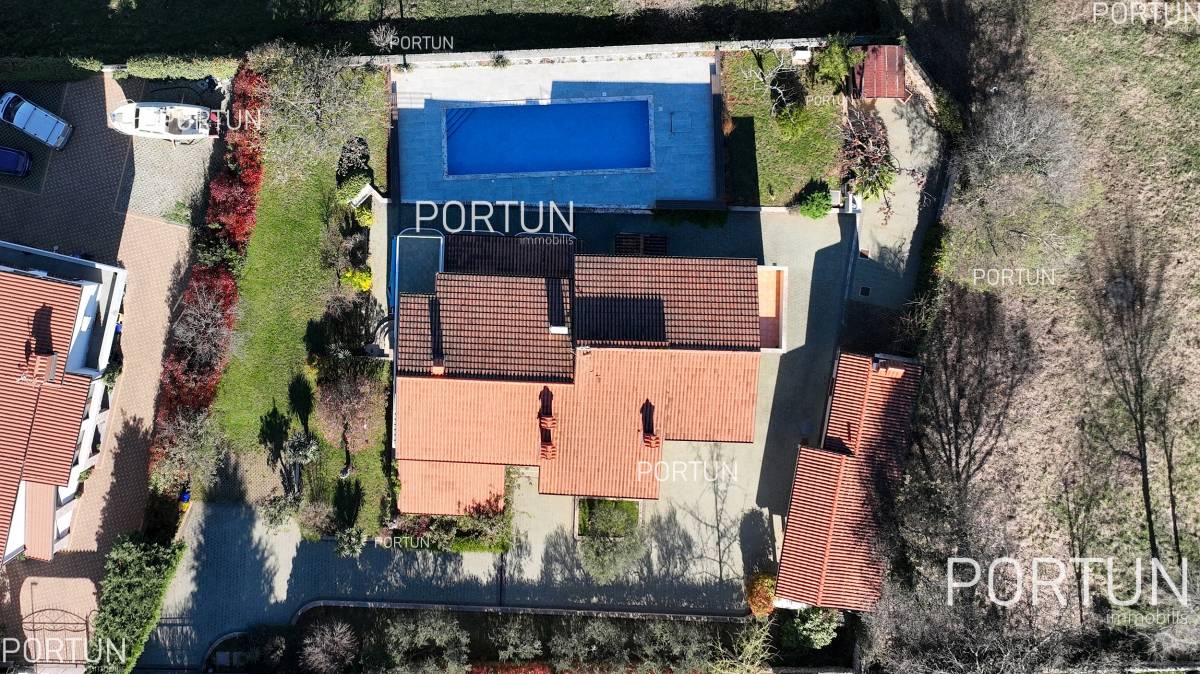 Haus zum Verkauf in Rovinj - 20708 - 12