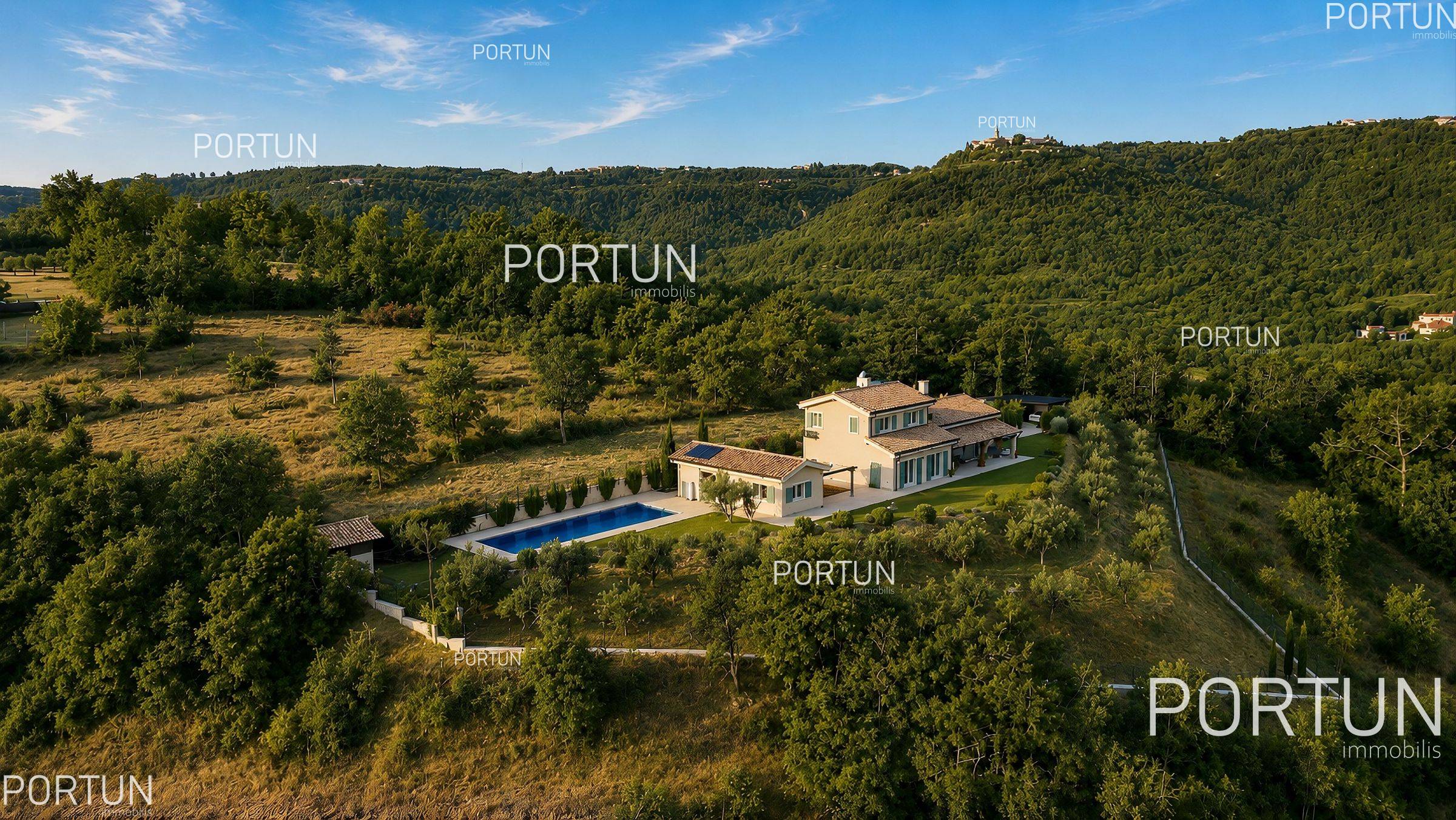 Magnificent villa close to Grožnjan K 0832  01x