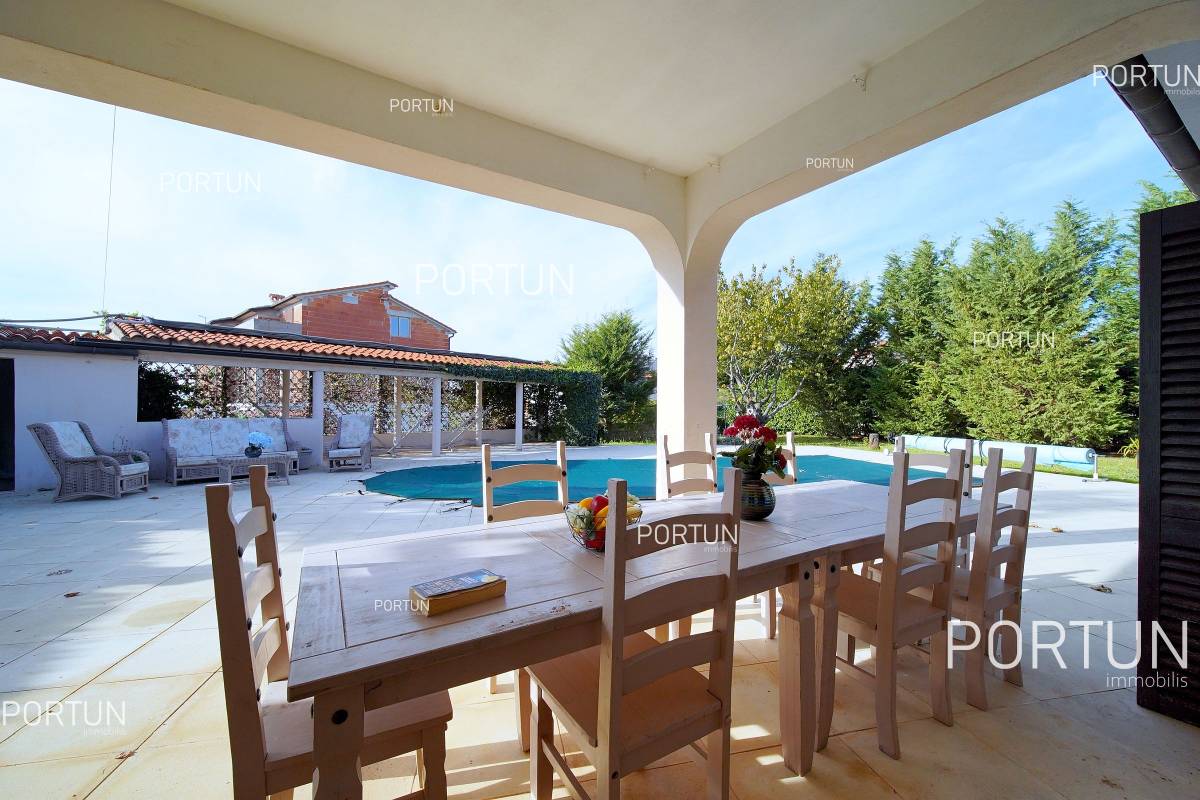 House for Sale in Rovinj - 20723 - 06