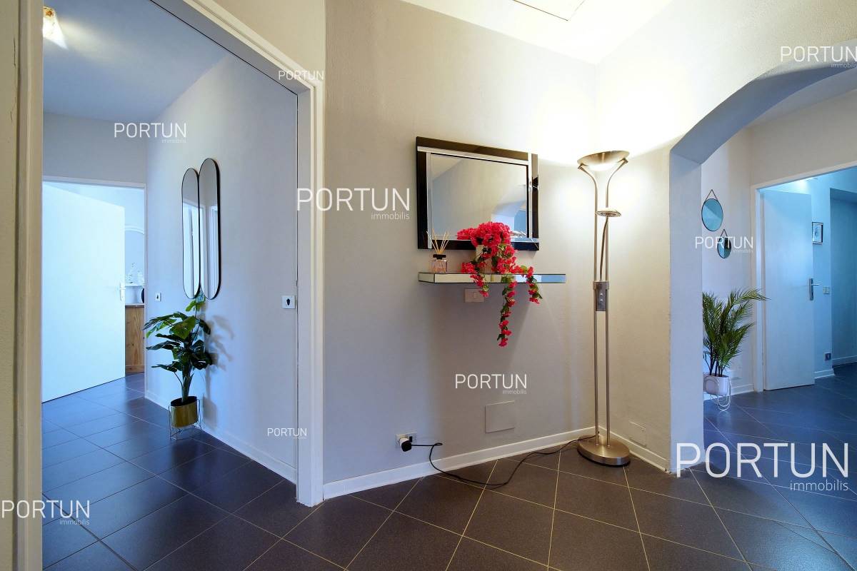 House for Sale in Rovinj - 20723 - 20