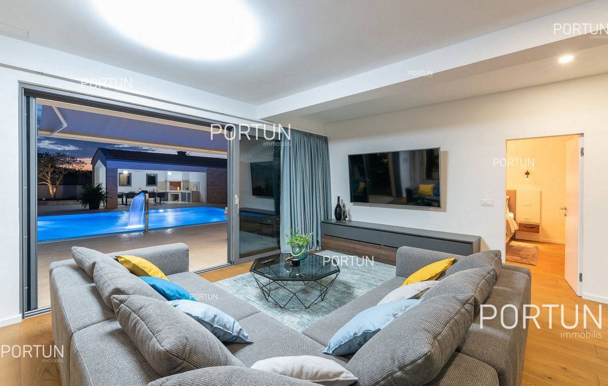 Casa in vendita a Montona - 20734 - 24