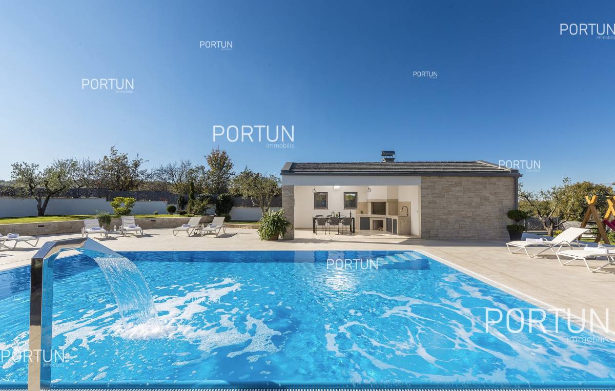Casa in vendita a Montona - 20734 - 13