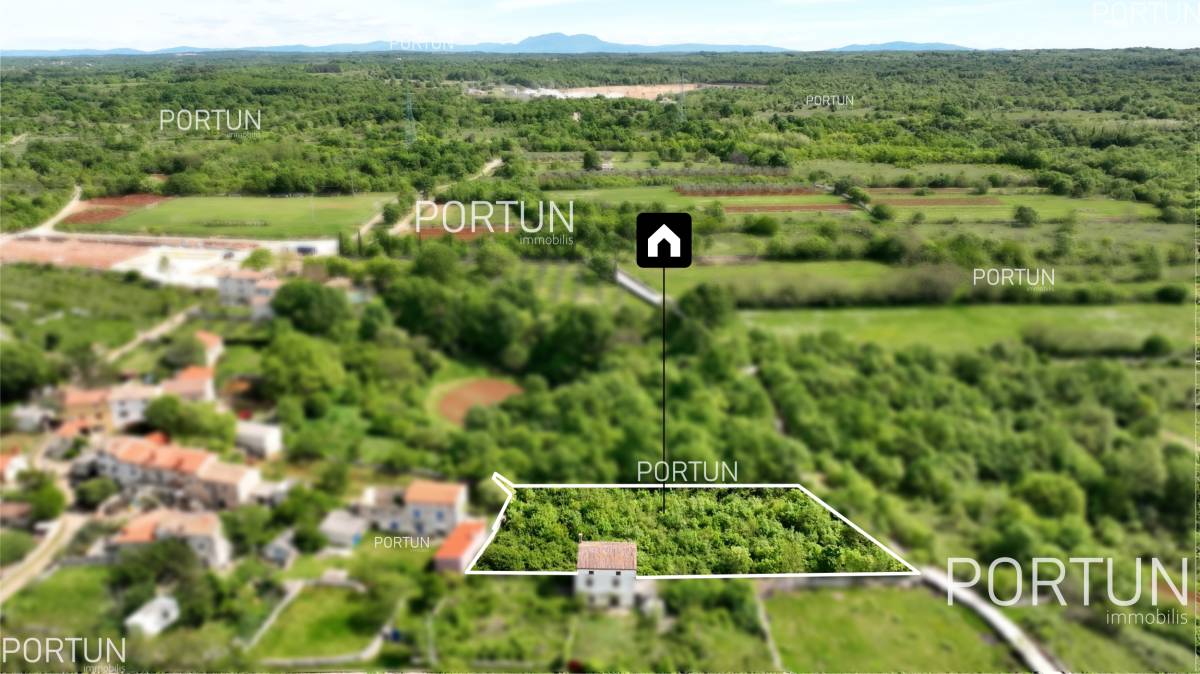 Land for sale Z200 01