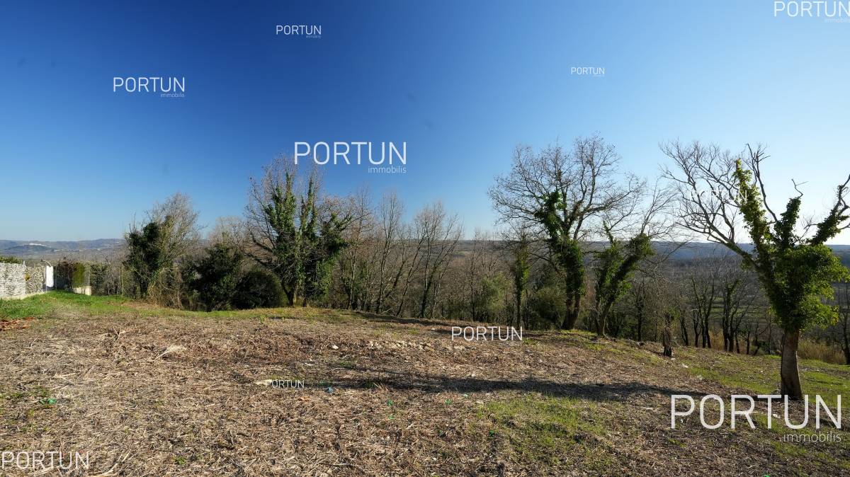 Plot of land for Sale in Grožnjan - 40441 - 01