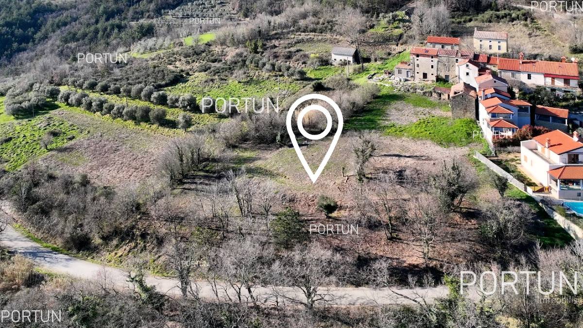 Plot of land for Sale in Grožnjan - 40441 - 03