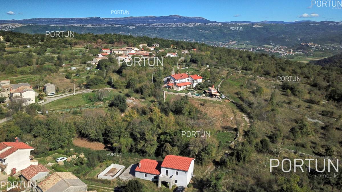 Plot of land for Sale in Buzet - 40465 - 05