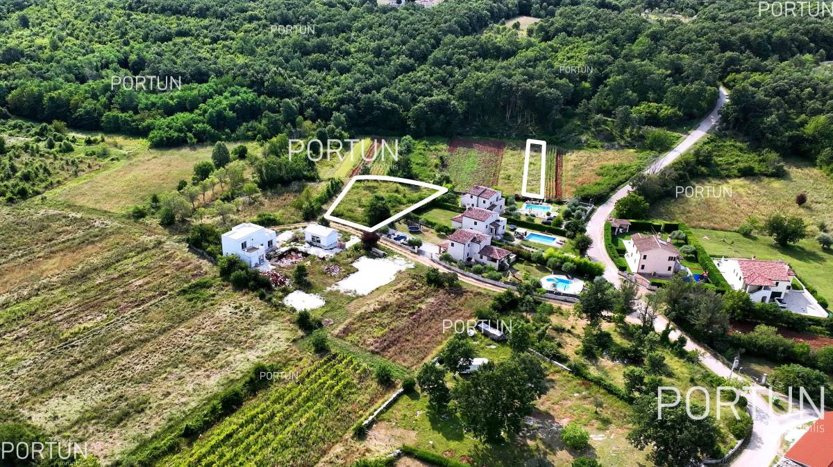 Plot of land for Sale in Kanfanar - 40486 - 03