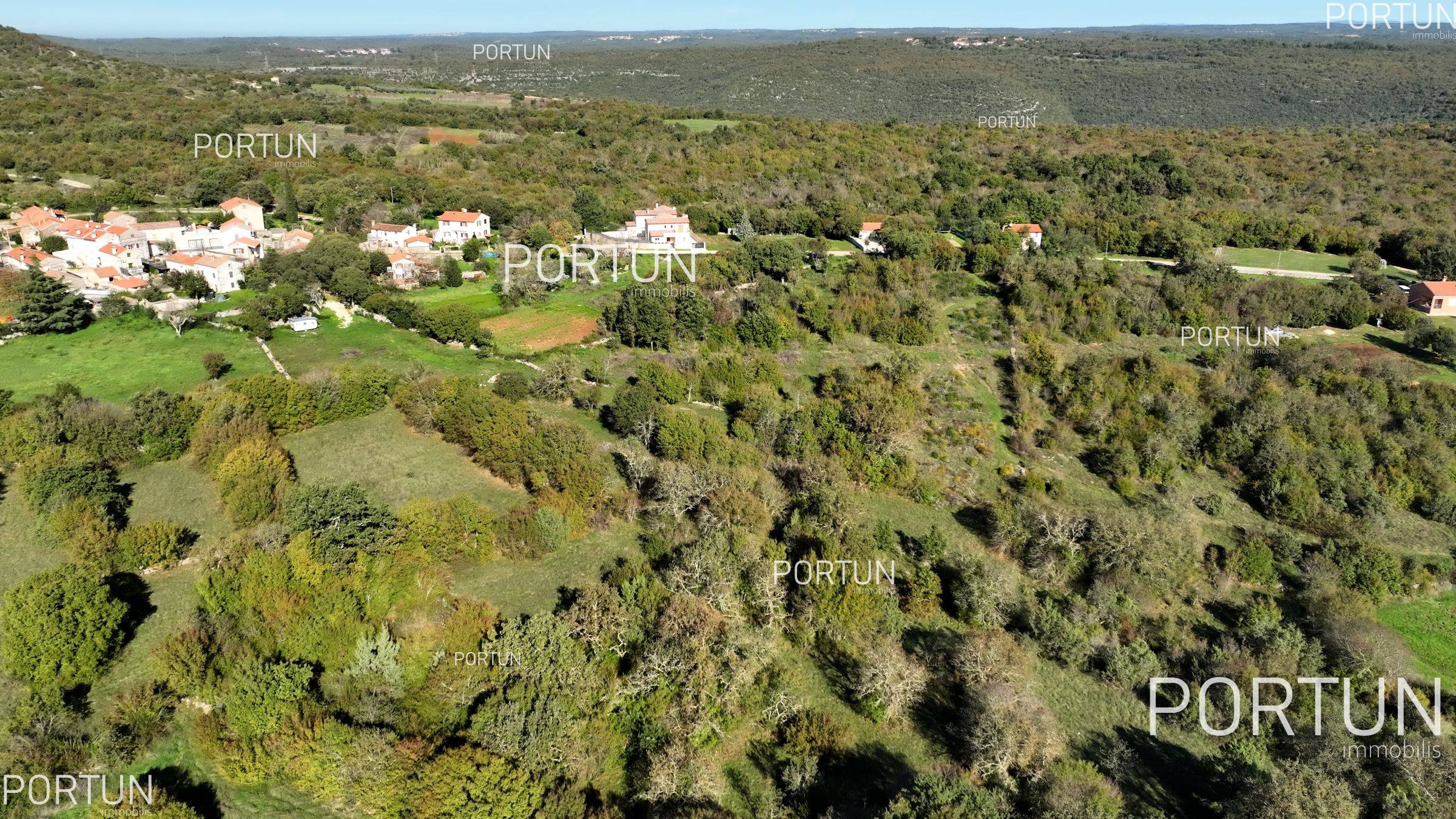 Building Land in the Vicinity of Rovinj	 3