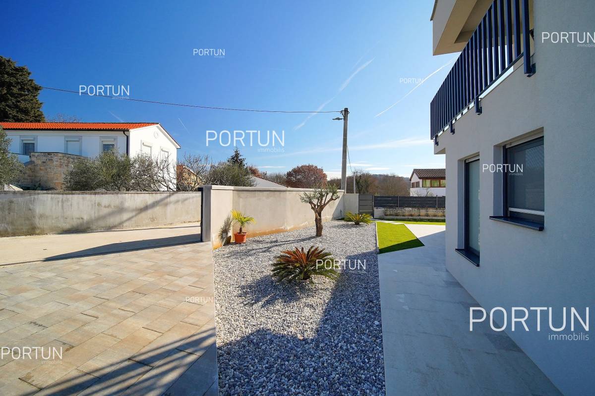 Kuća na prodaju Sveti Lovreč - 20828 - 07