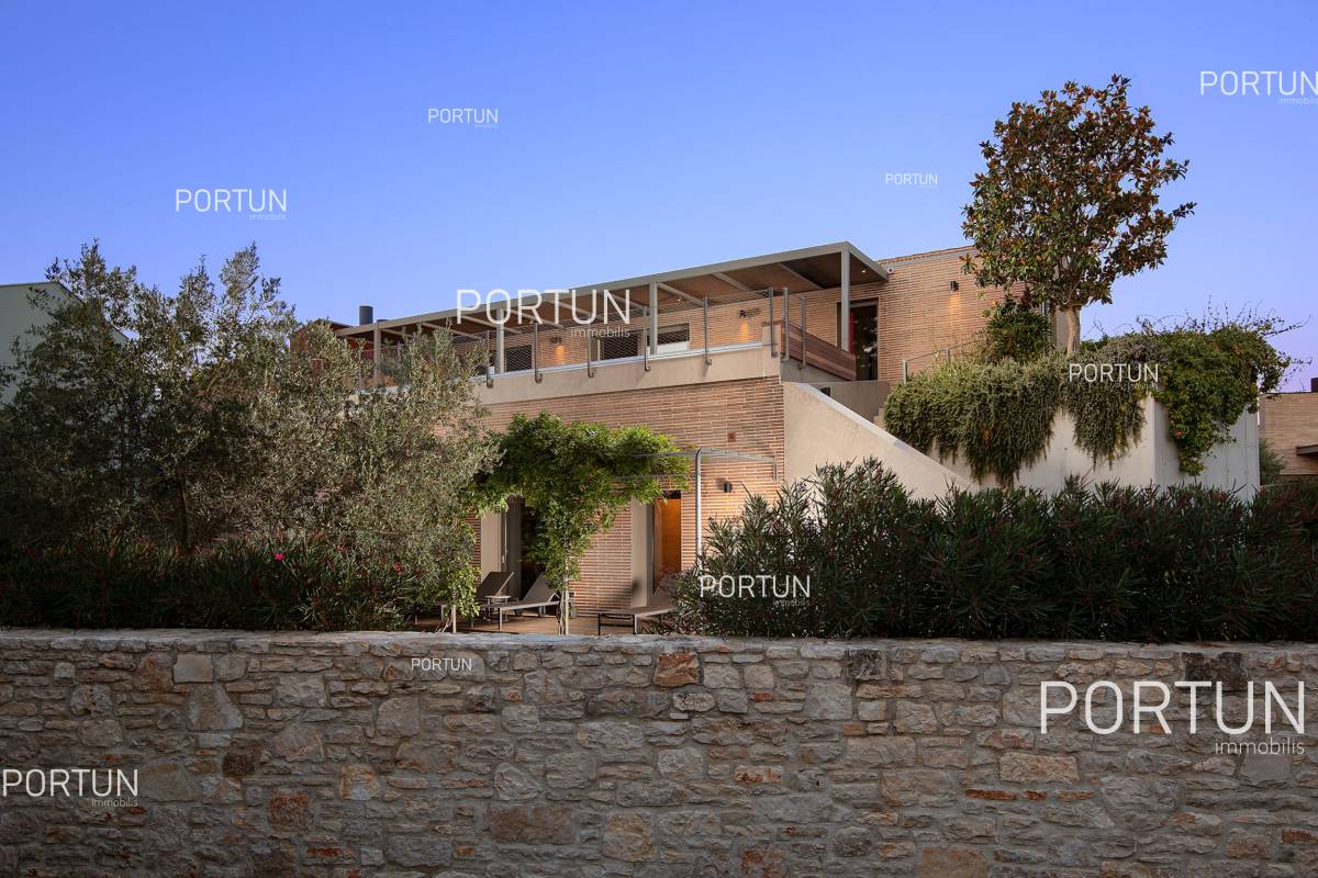 House for Sale in Fažana - 20811 - 02