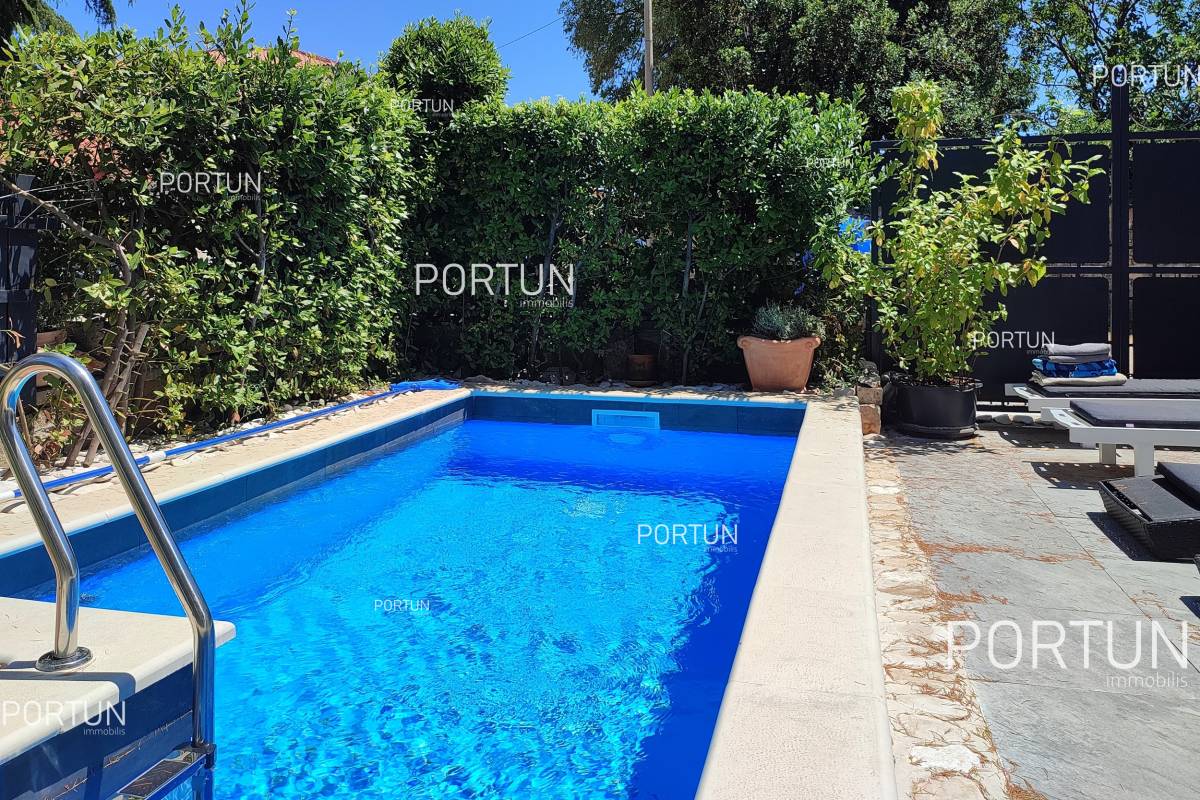House for Sale in  - 20814 - 02