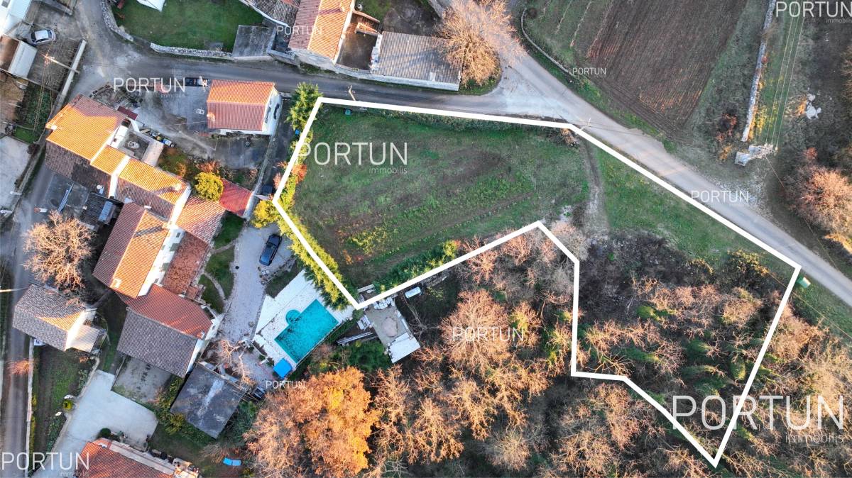 Grundstück zum Verkauf in Žminj - 40561 - 03