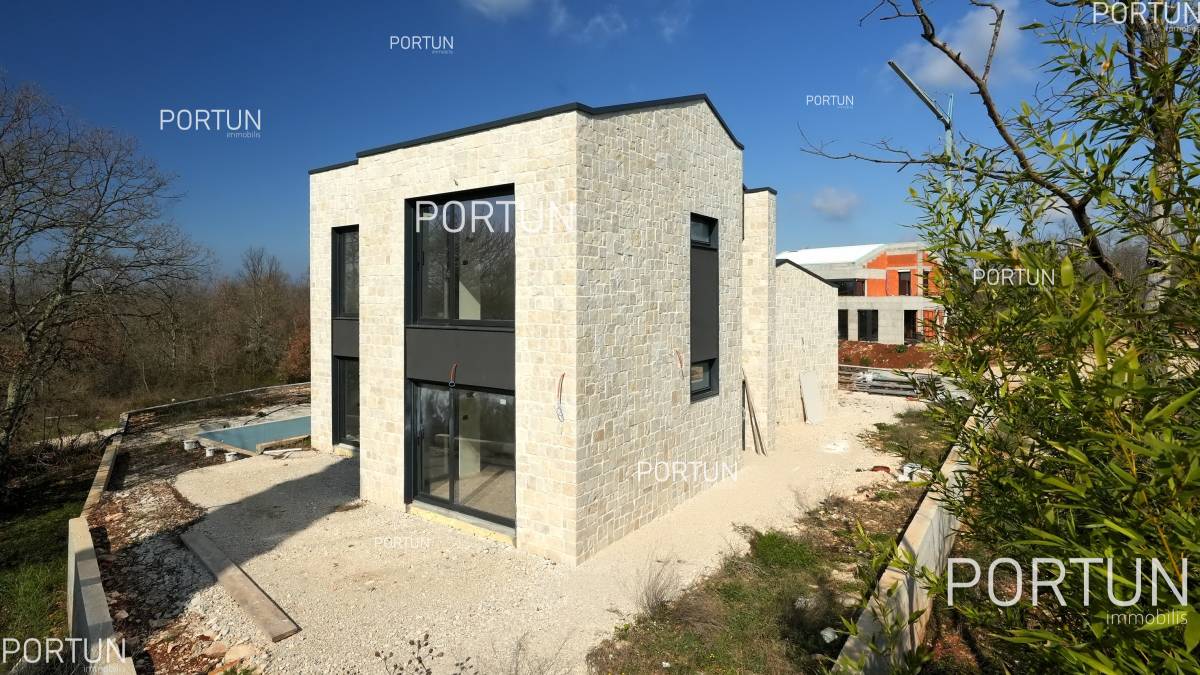 Haus zum Verkauf in Poreč - 20827 - 02