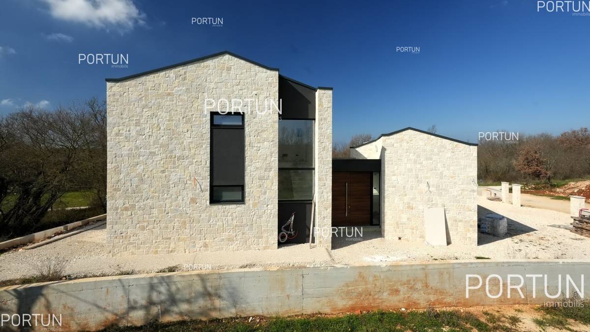 Haus zum Verkauf in Poreč - 20827 - 03